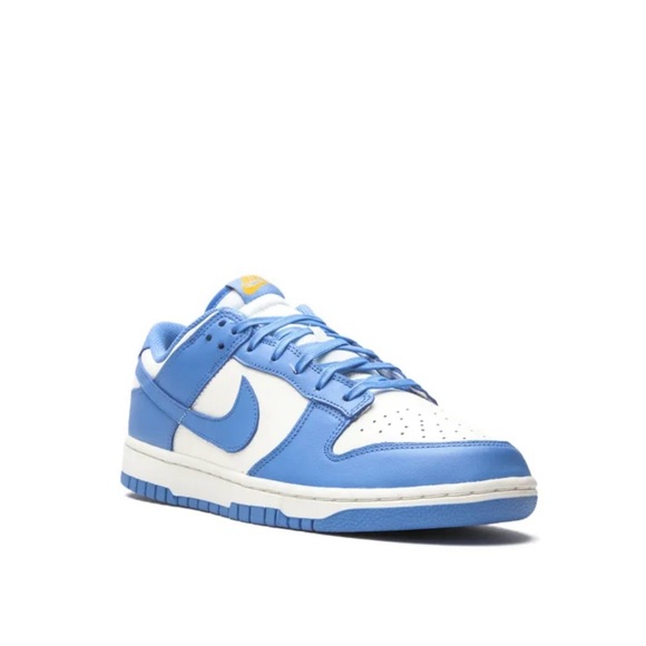 Nike Dunk Low Sneakers - Picture 2 of 9